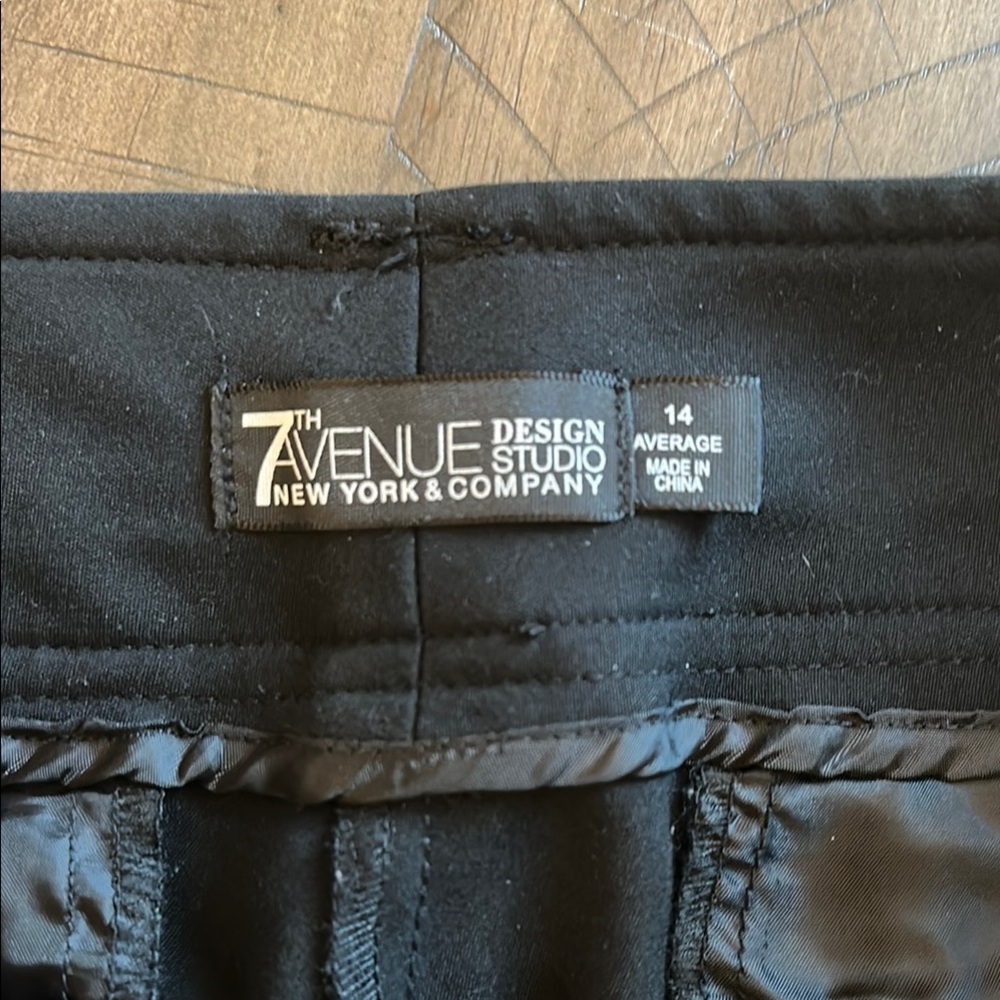 New York & Co 7th Avenue Black Flare Leg Dress Pants Trousers - Picture 2 of 9